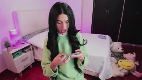    online show from 09-17-25, 01:29