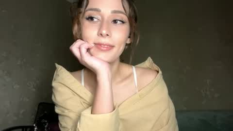 Mira online show from 10-06-25, 07:11