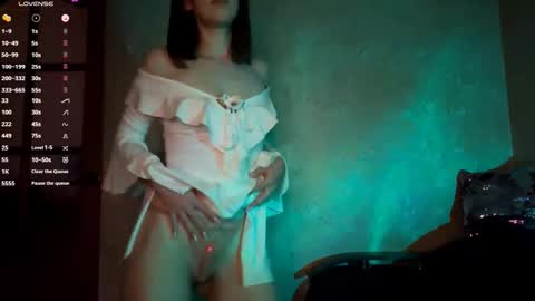 Mira online show from 10-28-25, 08:33