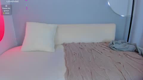 Sophie online show from 06-06-26, 11:09