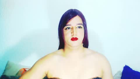 sophiehillsxo online show from 04-14-26, 12:38