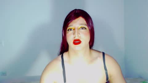 Snapshot of sophiehillsxo chatting on 07-17-26, 06:24 sophiehillsxo online show from 07-17-26, 06:24
