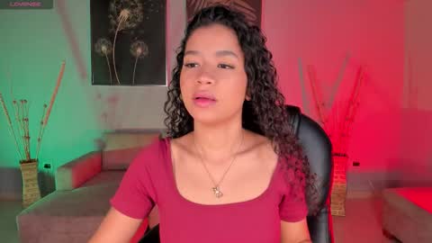 Sophie Houston online show from 10-06-25, 05:16