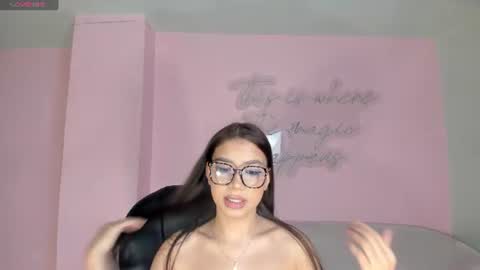 Sophie Houston online show from 07-08-26, 02:49