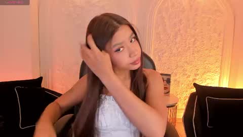 Sophie Houston online show from 07-17-26, 03:13