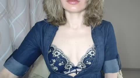 Sophiemisss online show from 05-29-26, 06:22