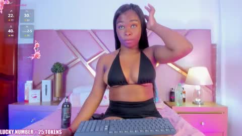 Sophie online show from 10-23-25, 12:59