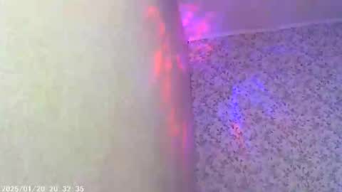 Sophie and my bestie Mandy    online show from 01-19-25, 11:00