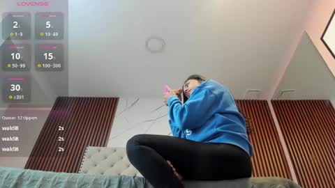 My name is Sofia online show from 06-11-26, 11:30