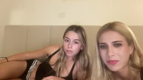 sophiexbree online show from 11-07-25, 03:39