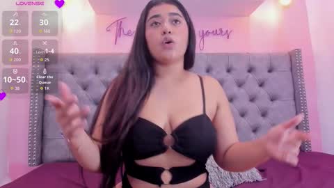 Sophii  online show from 01-06-26, 10:23