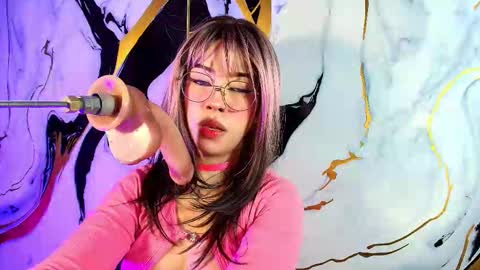 Snapshot of sophiie18__ chatting on 03-20-26, 11:37 sofi online show from 03-20-26, 11:37