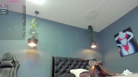 Snapshot of sophiietaylor_ chatting on 09-13-25, 11:37 Sophie Taylor online show from 09-13-25, 11:37