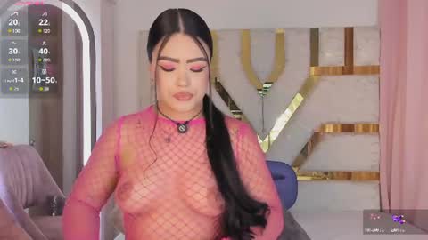 sophy  online show from 06-16-26, 12:46