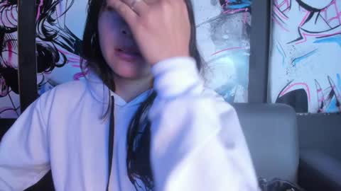 Snapshot of sophy_smilesweet chatting on 03-05-25, 11:38 SOPHY ROGERS online show from 03-05-25, 11:38