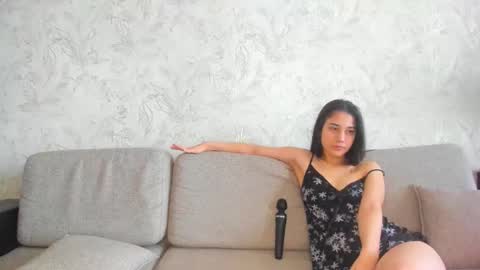 Snapshot of sophywhisper chatting on 10-23-25, 07:18 sophywhisper online show from 10-23-25, 07:18