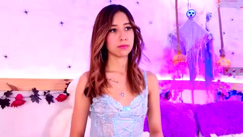 Snapshot of sopphiaa_payton chatting on 10-07-25, 12:24 Sophie online show from 10-07-25, 12:24