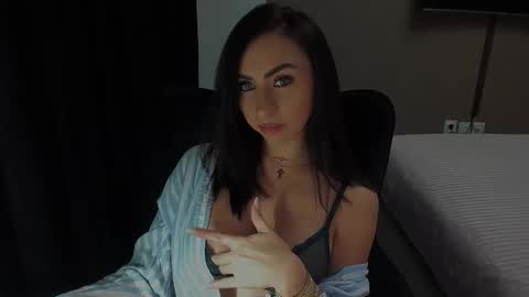 Snapshot of soraya26 chatting on 11-22-25, 12:42 Soraya online show from 11-22-25, 12:42