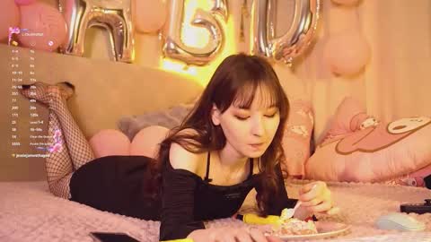 Snapshot of sorayumexxx chatting on 01-10-26, 01:40 Sora online show from 01-10-26, 01:40