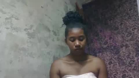 Snapshot of soriettezah chatting on 02-27-26, 08:58 soriettezah online show from 02-27-26, 08:58