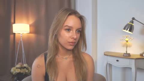 Anna online show from 02-22-26, 01:09