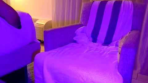 Snapshot of soundingslutslave chatting on 03-05-26, 02:51 soundingslutslave online show from 03-05-26, 02:51