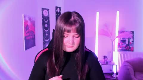 Snapshot of sour_cherry_ chatting on 04-23-26, 02:19 Jennie online show from 04-23-26, 02:19