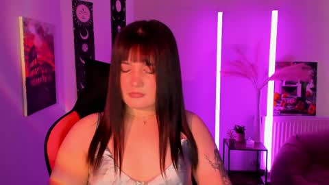 Snapshot of sour_cherry_ chatting on 05-01-26, 09:58 Jennie online show from 05-01-26, 09:58