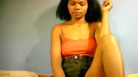 Snapshot of sourayaa chatting on 02-19-26, 07:15 sourayaa online show from 02-19-26, 07:15