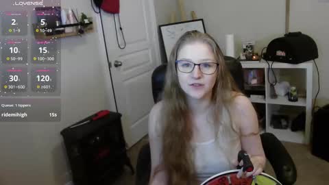 Bunnydathug online show from 01-13-25, 01:39