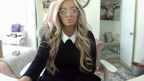 Your Barbii online show from 02-18-25, 03:21