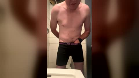 Southernblueyes online show from 05-02-26, 04:45