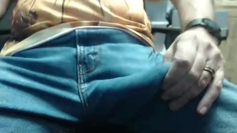 Snapshot of southerncock8 chatting on 02-20-26, 04:07 KIT online show from 02-20-26, 04:07