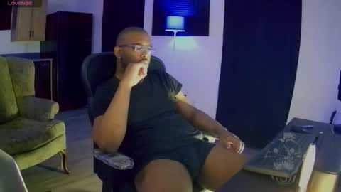 Snapshot of southernfuckery chatting on 02-05-26, 11:53 Infamous Damon Jerico online show from 02-05-26, 11:53