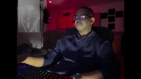 Snapshot of southernfuckery chatting on 02-14-26, 05:15 Infamous Damon Jerico online show from 02-14-26, 05:15