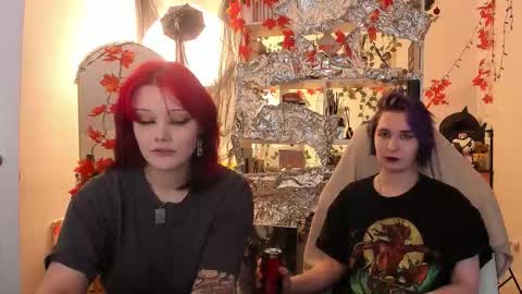 Leah online show from 11-28-25, 10:23