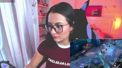 Lili online show from 11-06-25, 08:32