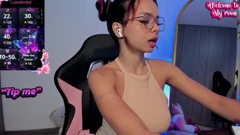 Snapshot of soy_sheila chatting on 03-12-25, 02:20 sheila smitt online show from 03-12-25, 02:20