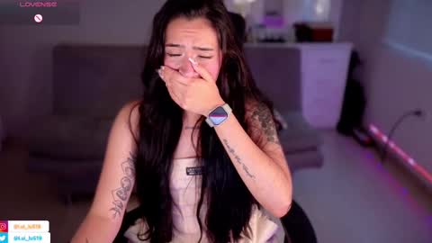 Luisa    online show from 03-02-25, 10:38