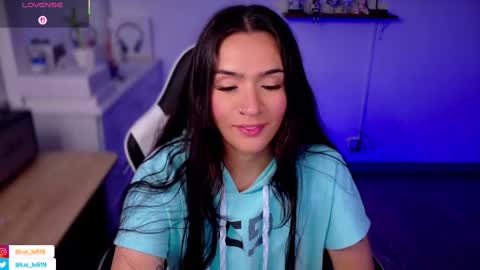 Luisa    online show from 10-03-25, 09:01