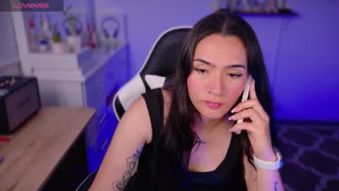 Luisa    online show from 11-15-25, 10:26