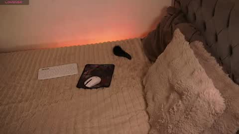 Denise online show from 04-25-26, 08:39