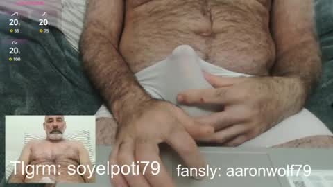 Snapshot of soyelpoti79 chatting on 06-27-26, 12:33 WhiteWolfFL online show from 06-27-26, 12:33