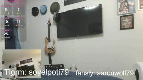 Snapshot of soyelpoti79 chatting on 08-08-26, 01:13 WhiteWolfFL online show from 08-08-26, 01:13