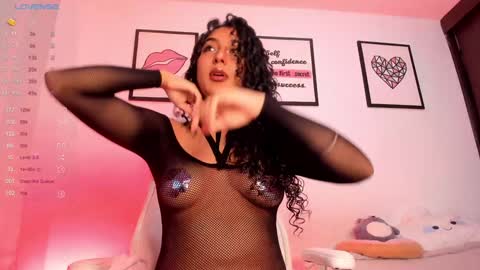 Snapshot of soyjuliana19 chatting on 01-14-25, 11:48 Juliana online show from 01-14-25, 11:48