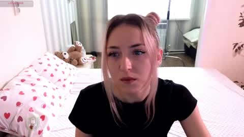 Snapshot of space_danger chatting on 03-21-26, 09:25 space danger online show from 03-21-26, 09:25