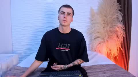 Snapshot of spaceboy_1 chatting on 02-15-26, 09:00 spaceboy_1 online show from 02-15-26, 09:00