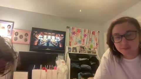 TrndSettrz online show from 12-08-24, 11:19