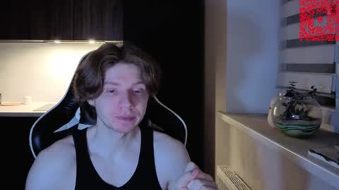 Snapshot of spaisenok chatting on 12-20-25, 11:56 Mike online show from 12-20-25, 11:56