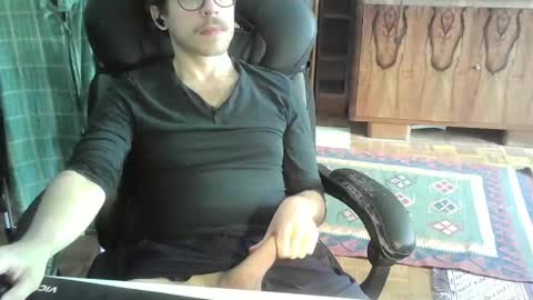 Snapshot of spammeback1 chatting on 05-20-26, 12:00 BrightSmileBigD online show from 05-20-26, 12:00